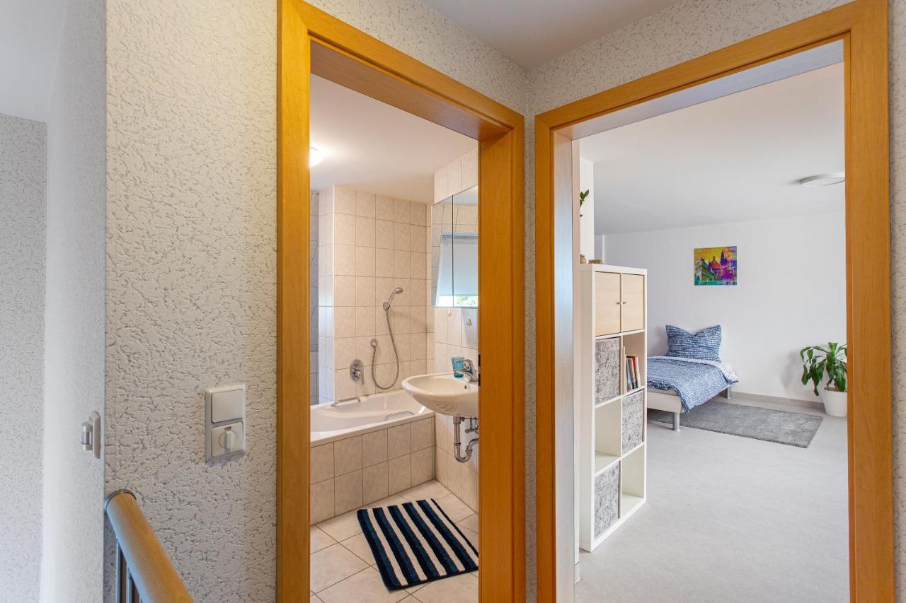 Gastezimmer 20 Min. Zur Messe & Stadtzentrum Nürnberg Eksteriør bilde